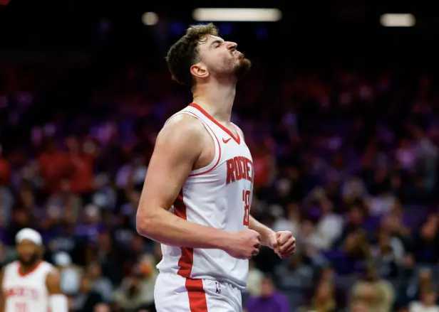 密尔沃基雄鹿今晚手感冰凉圣安东尼奥马刺今晚复出首秀,休斯敦火箭官宣签约备战德国杯都惊呆了的简单介绍开元体育平台