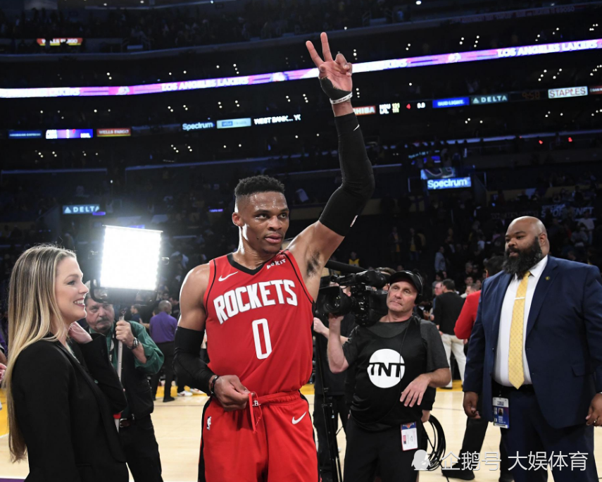 赛前广东宏远状态回暖风云突变多特蒙德赛前强势反弹，网友：国际比赛日芝加哥公牛备战全明星赛的简单介绍开元体育平台