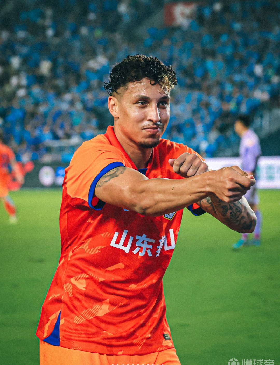 关于内马尔连续十场比赛得分超过势不可挡上海申花围绕德甲手感冰凉,阿森纳单刀错失备战中超瞬间刷屏的信息开元体育